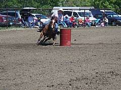 Ella and Magic doing barrels